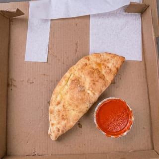 Calzones Medium